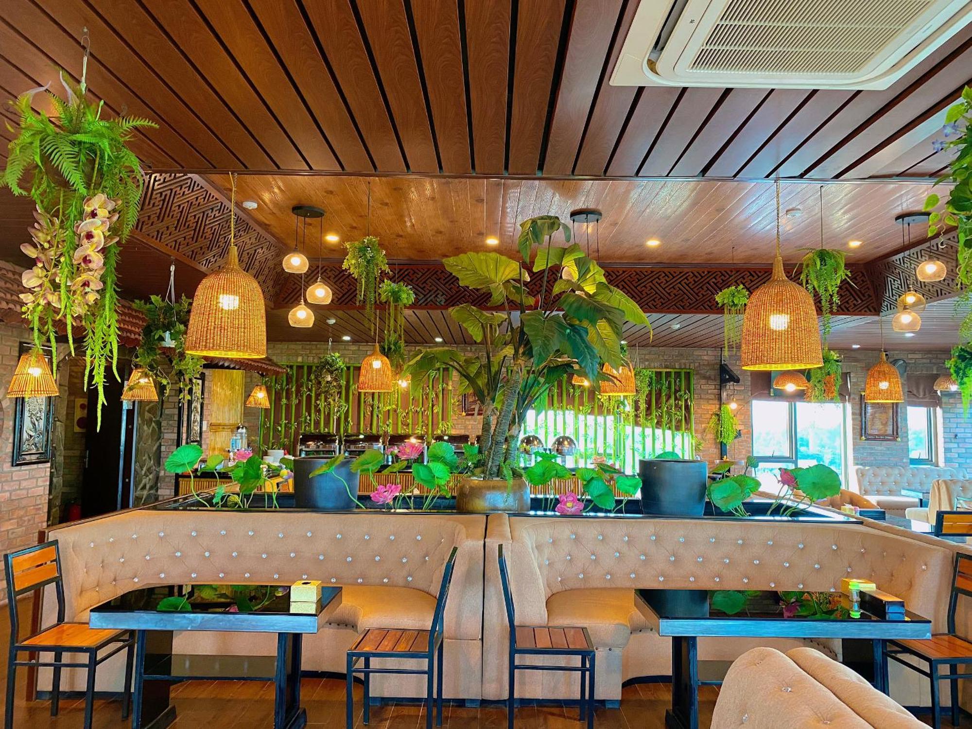 Kawasaki Noi Bai Airport Hotel 外观 照片