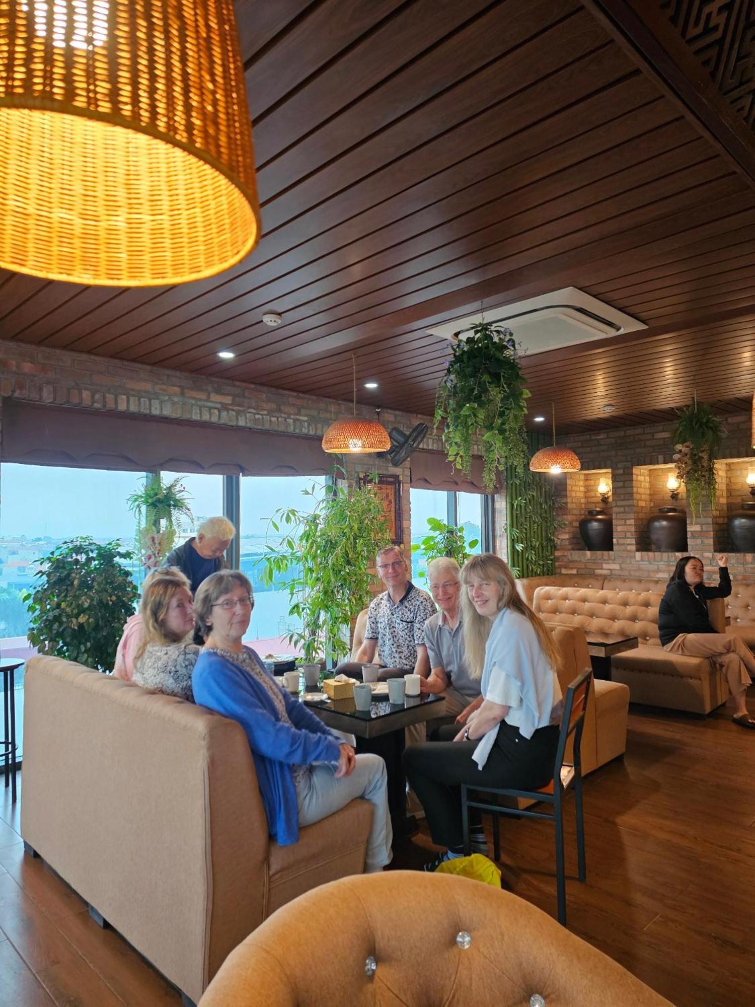 Kawasaki Noi Bai Airport Hotel 外观 照片