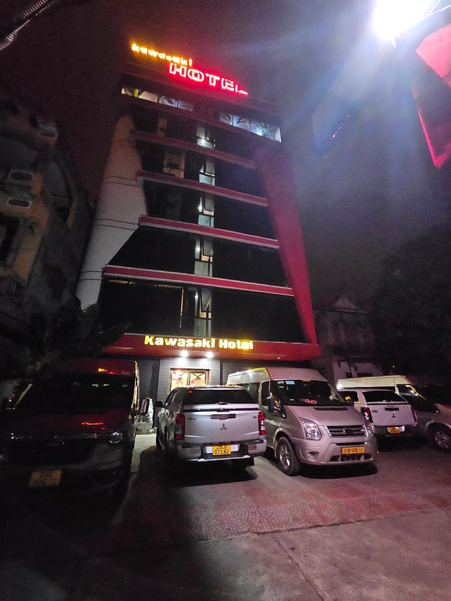 Kawasaki Noi Bai Airport Hotel 外观 照片