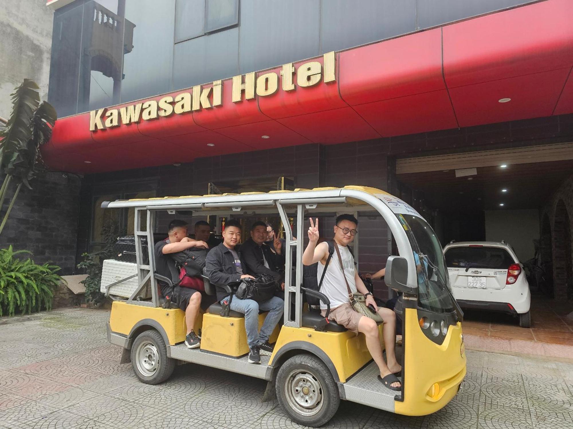 Kawasaki Noi Bai Airport Hotel 外观 照片
