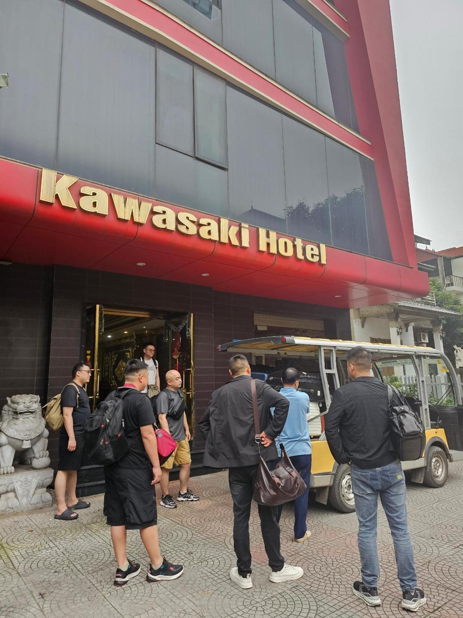 Kawasaki Noi Bai Airport Hotel 外观 照片